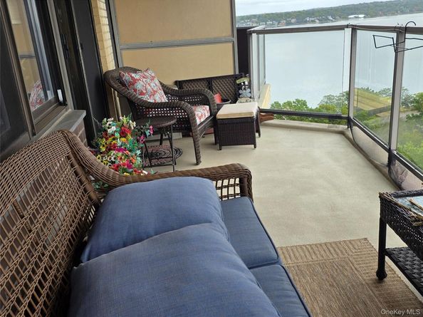 18-05 215th Street 15G, Bayside NY 11360