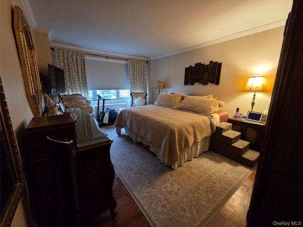 18-05 215th Street 15G, Bayside NY 11360