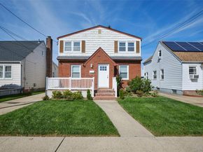 9 Court Street, Elmont NY 11003