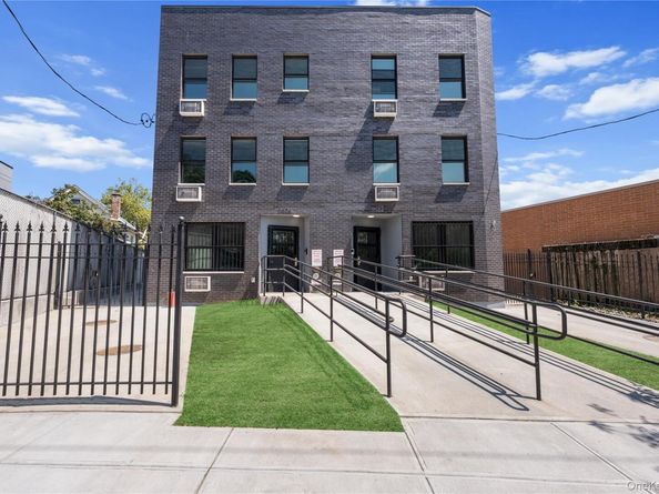 3528 Tiemann Avenue, Bronx NY 10469
