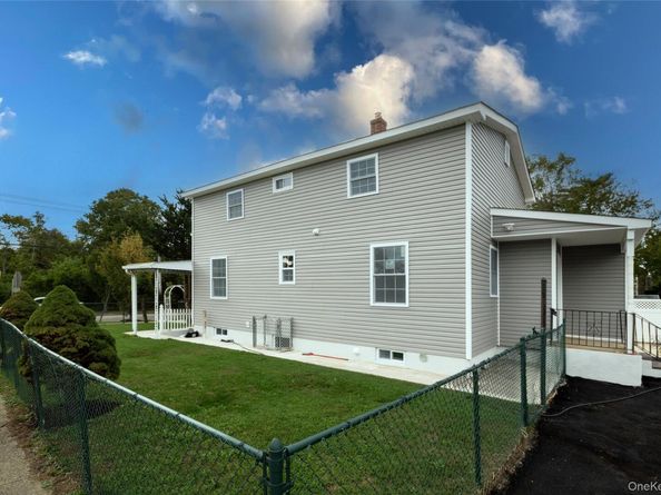 385 Clayton Street, Central Islip NY 11722