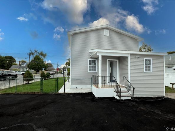 385 Clayton Street, Central Islip NY 11722