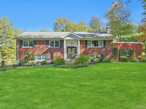 1 Eunice Lane, Thornwood NY 10594