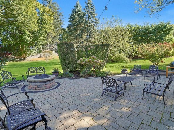 1 Eunice Lane, Thornwood NY 10594