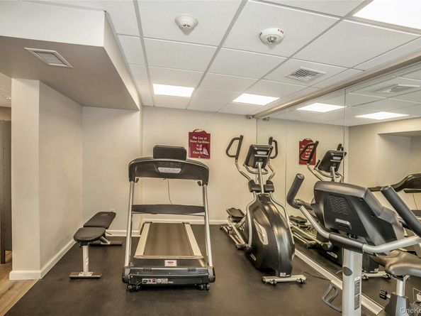 93 Palo Alto Drive, Plainview NY 11803