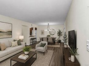 93 Palo Alto Drive, Plainview NY 11803