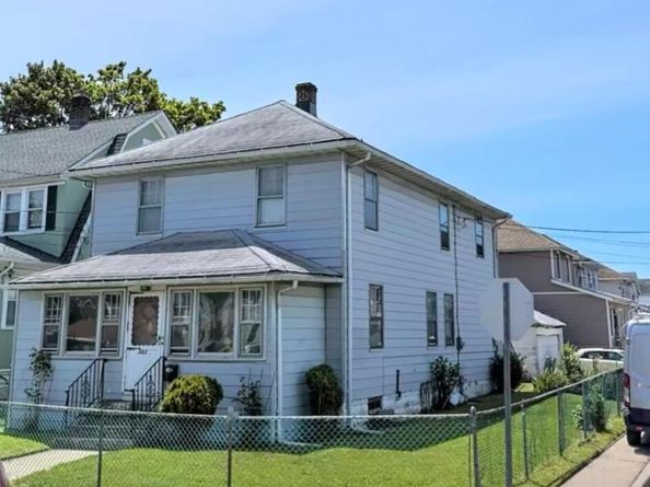 303 Bayview Avenue, Inwood NY 11096