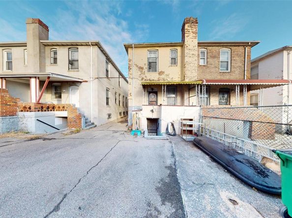 3227 Fenton Avenue, Bronx NY 10469