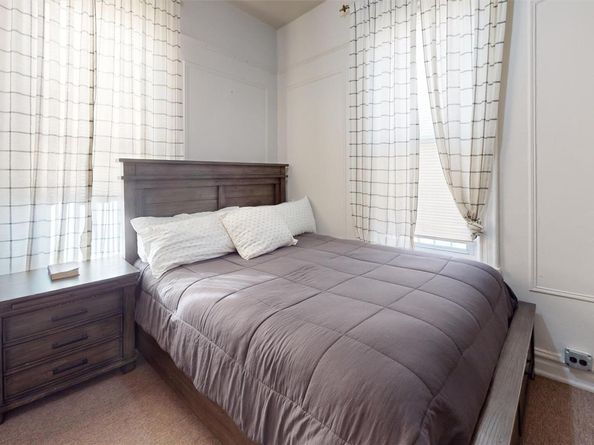 3227 Fenton Avenue, Bronx NY 10469