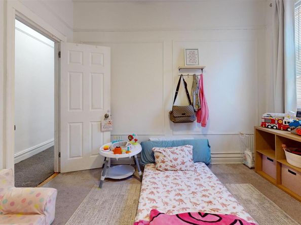 3227 Fenton Avenue, Bronx NY 10469