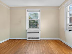 8 Welwyn Road 3F, Great Neck NY 11021