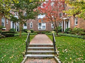 8 Welwyn Road 3F, Great Neck NY 11021