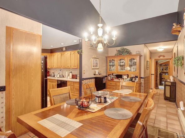 179 Swan Lane, Levittown NY 11756