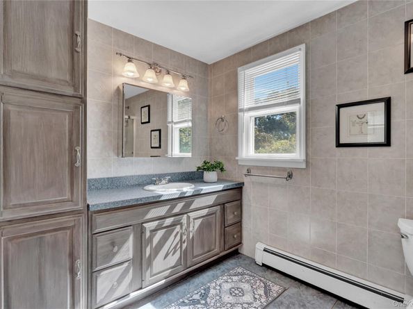30 Kilroy Drive, Mastic NY 11950