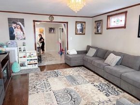 7818 65th Street, Glendale NY 11385