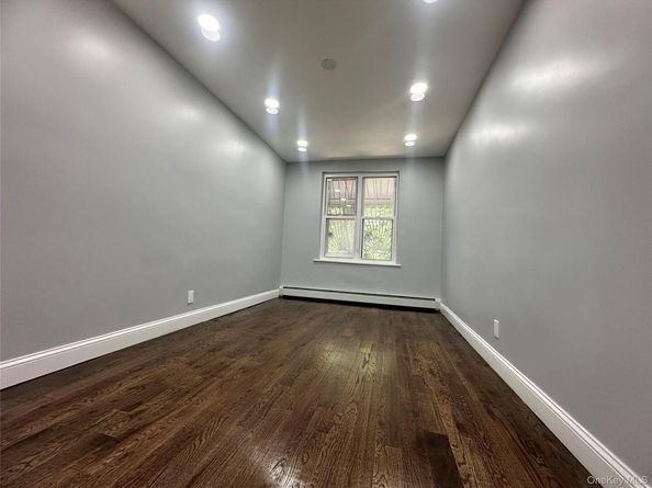 3145 Mickle Avenue, Bronx NY 10469