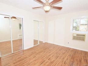 72 Edmunton Drive B7, North Babylon NY 11703