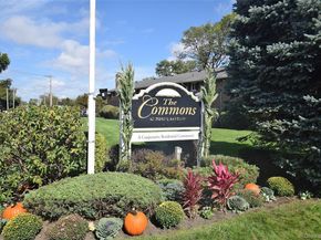 72 Edmunton Drive B7, North Babylon NY 11703