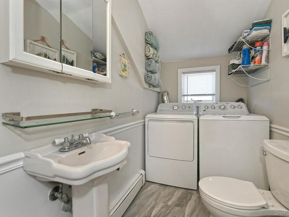 114 Twig Lane, Levittown NY 11756