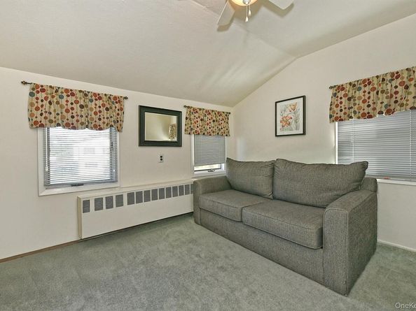 114 Twig Lane, Levittown NY 11756