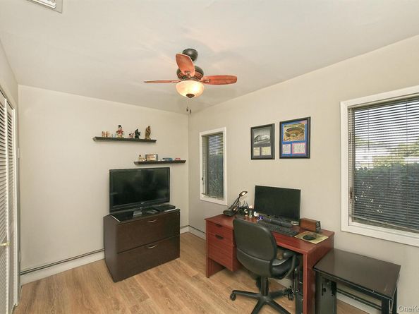 114 Twig Lane, Levittown NY 11756
