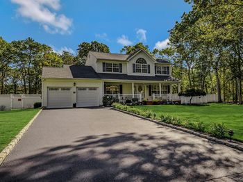3 Farmhouse Drive
