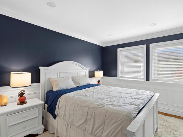 230 Glen Street, Glen Cove NY 11542