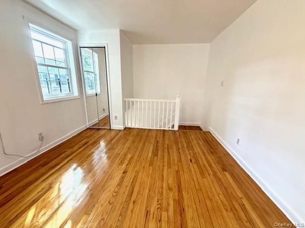 65-26B 223 Place 2, Bayside NY 11364