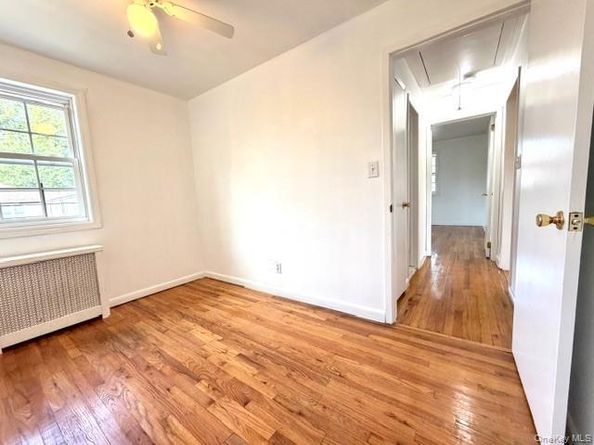 65-26B 223 Place 2, Bayside NY 11364