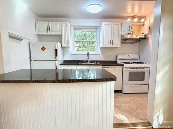 65-26B 223 Place 2, Bayside NY 11364