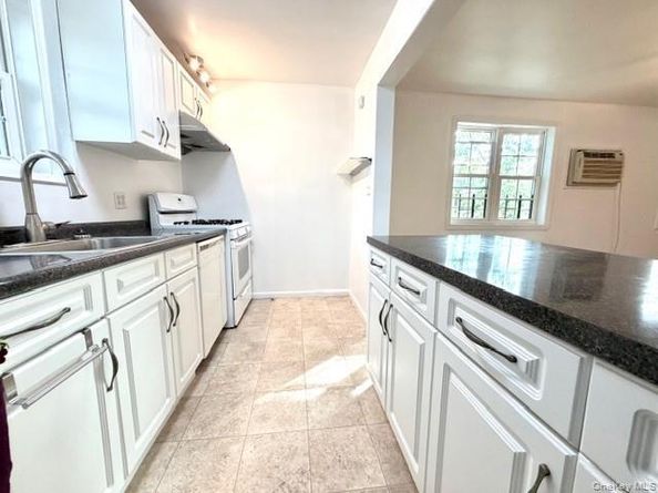 65-26B 223 Place 2, Bayside NY 11364