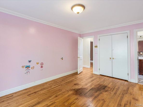 57-81 228 Street, Flushing NY 11364