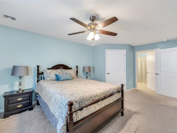 100 Weatherby Lane 100, Central Islip NY 11722