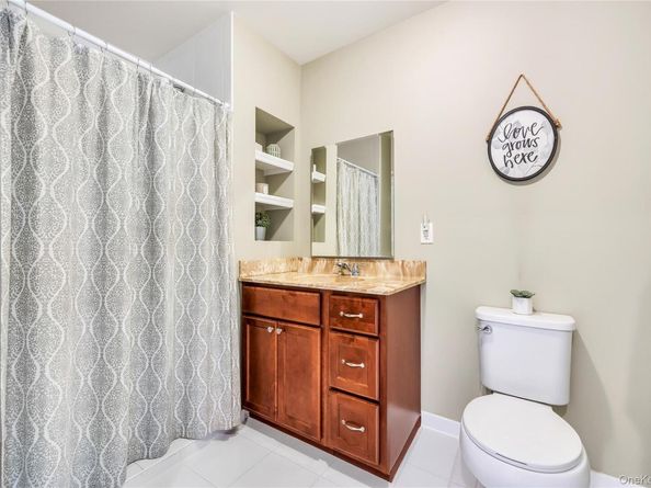 100 Weatherby Lane 100, Central Islip NY 11722