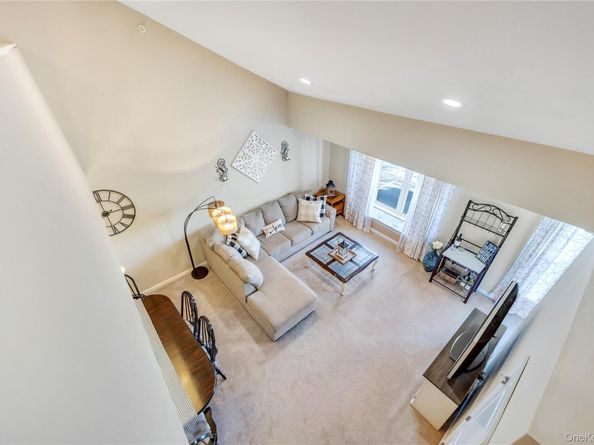 100 Weatherby Lane 100, Central Islip NY 11722