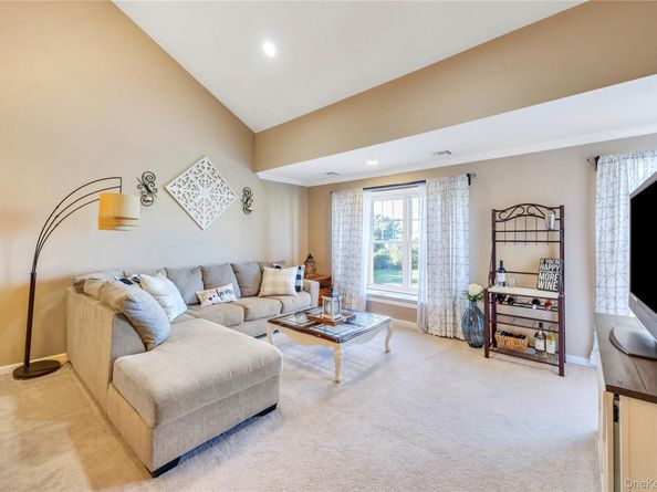 100 Weatherby Lane 100, Central Islip NY 11722