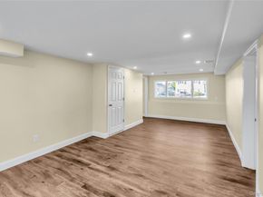 248 N Iowa Avenue, Massapequa NY 11758