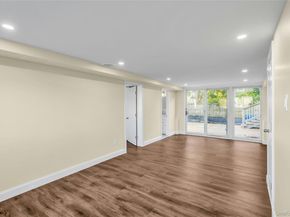 248 N Iowa Avenue, Massapequa NY 11758
