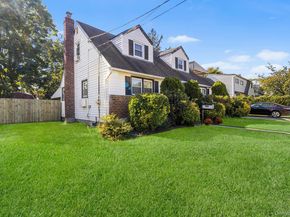 500 Willow Street, South Hempstead NY 11550