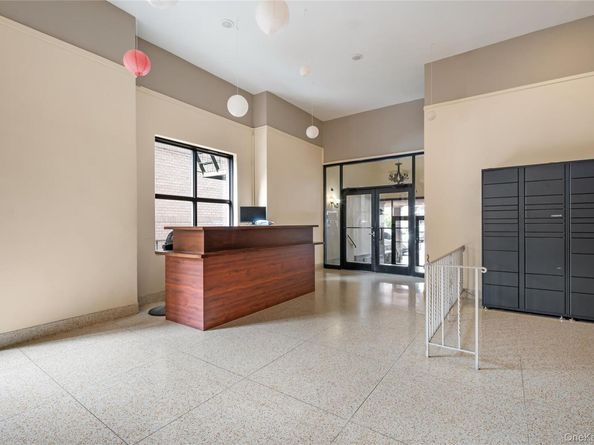 134-54 Maple Avenue 3W, Flushing NY 11355