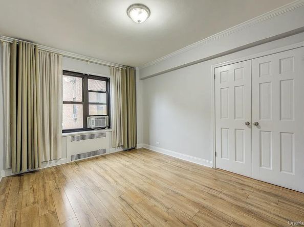 67-76 Booth Street 4F, Forest Hills NY 11375