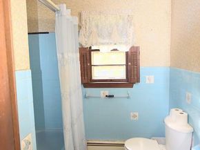 190 Dunton Avenue N, East Patchogue NY 11772