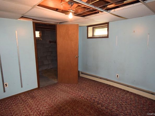190 Dunton Avenue N, East Patchogue NY 11772