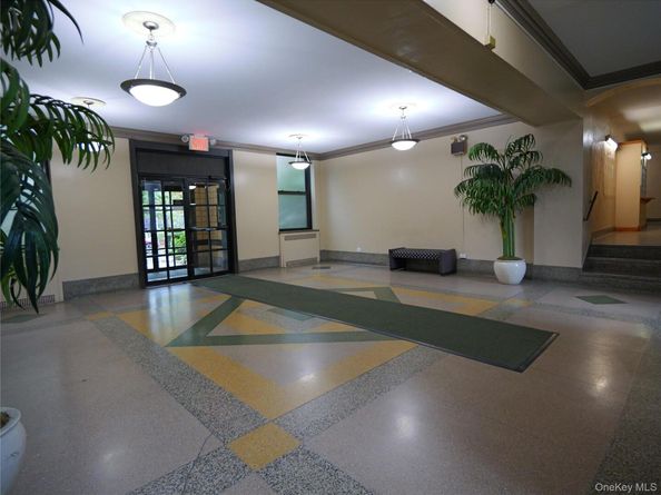 3321 Bruckner Blvd. 2J, Bronx NY 10461