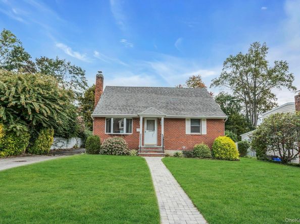 4 Timber Road, Glen Cove NY 11542