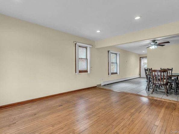 4 Timber Road, Glen Cove NY 11542