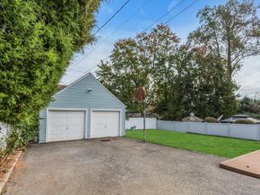 4 Timber Road, Glen Cove NY 11542