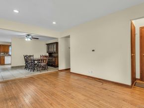 4 Timber Road, Glen Cove NY 11542