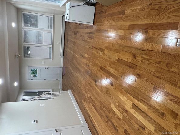 15516 115th Drive, Jamaica NY 11434