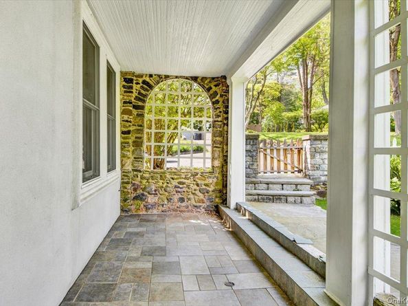 6 Sunset Lane, Hartsdale NY 10530